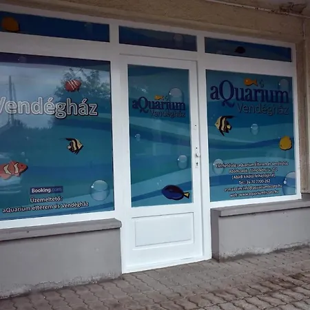 Aquarium City * Abádszalók
